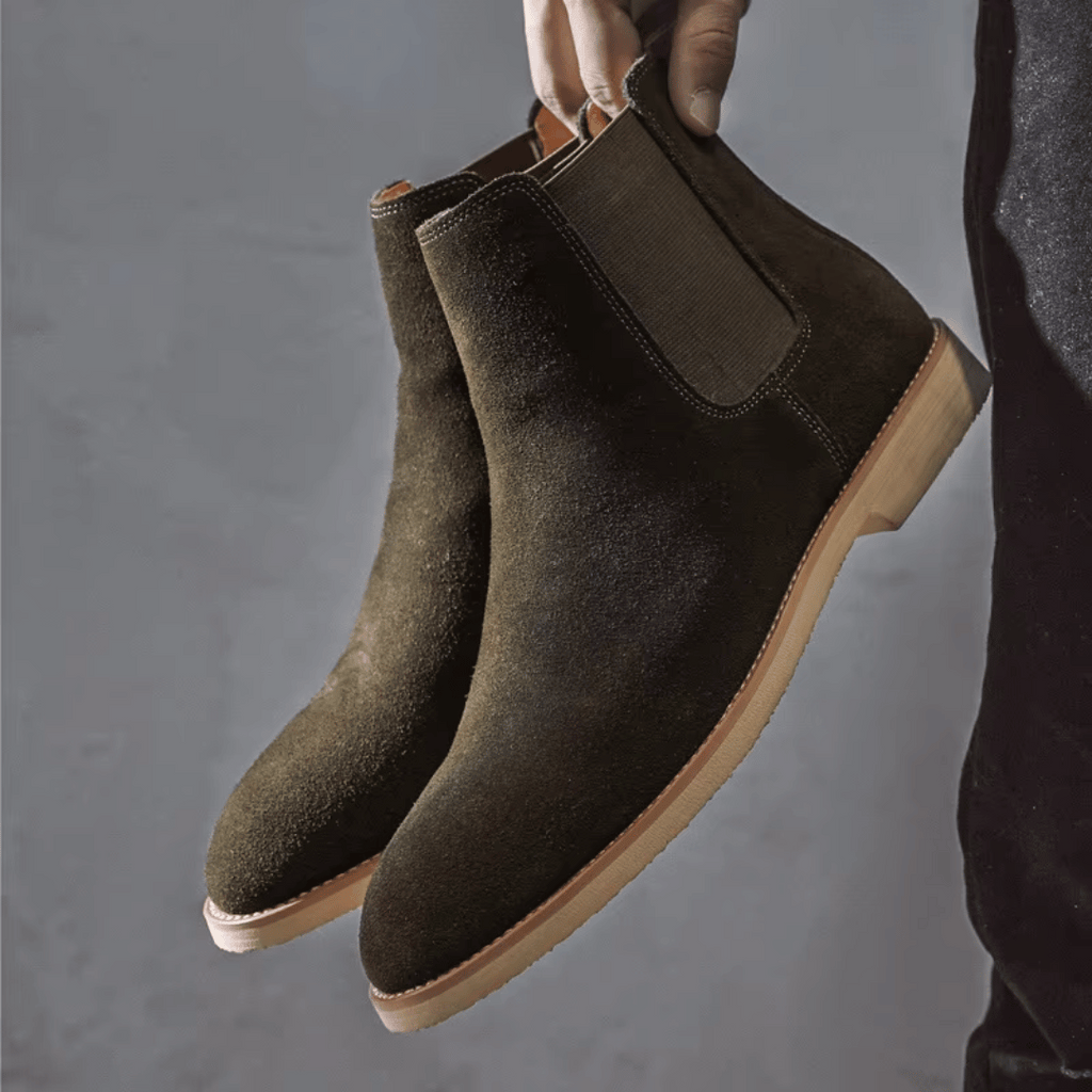 Monts Suede Chelsea Boots