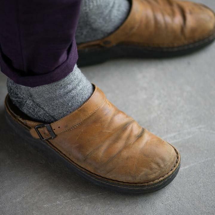 Evans Leather Slippers